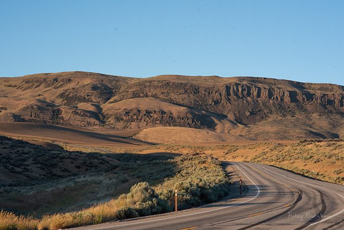 Badger Mountain drive 1 - Riley Studios Photography
