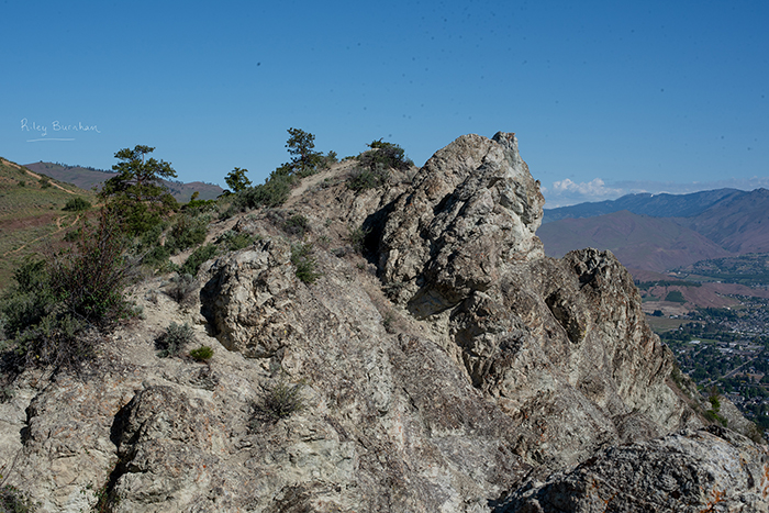 Saddlerock Hike 12 - Riley Studios Photography