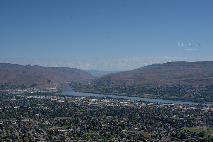 Saddlerock Hike 21 - Riley Studios Photography
